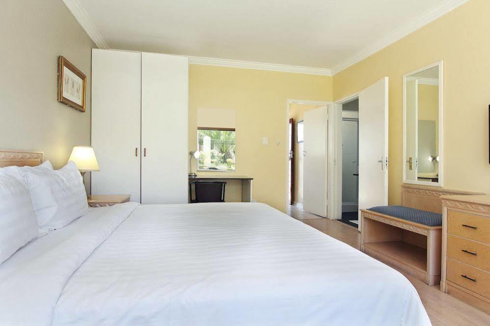 Vetho 2 Apartments Or Tambo Airport Kempton Park Exteriér fotografie