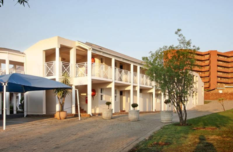 Vetho 2 Apartments Or Tambo Airport Kempton Park Exteriér fotografie